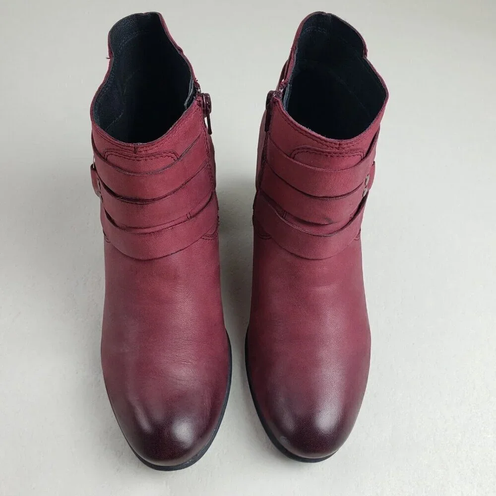 Josef Seibel Britney Moto Boot Womens 8-8.5 39 Red Leather Side Zip Heeled Ankle